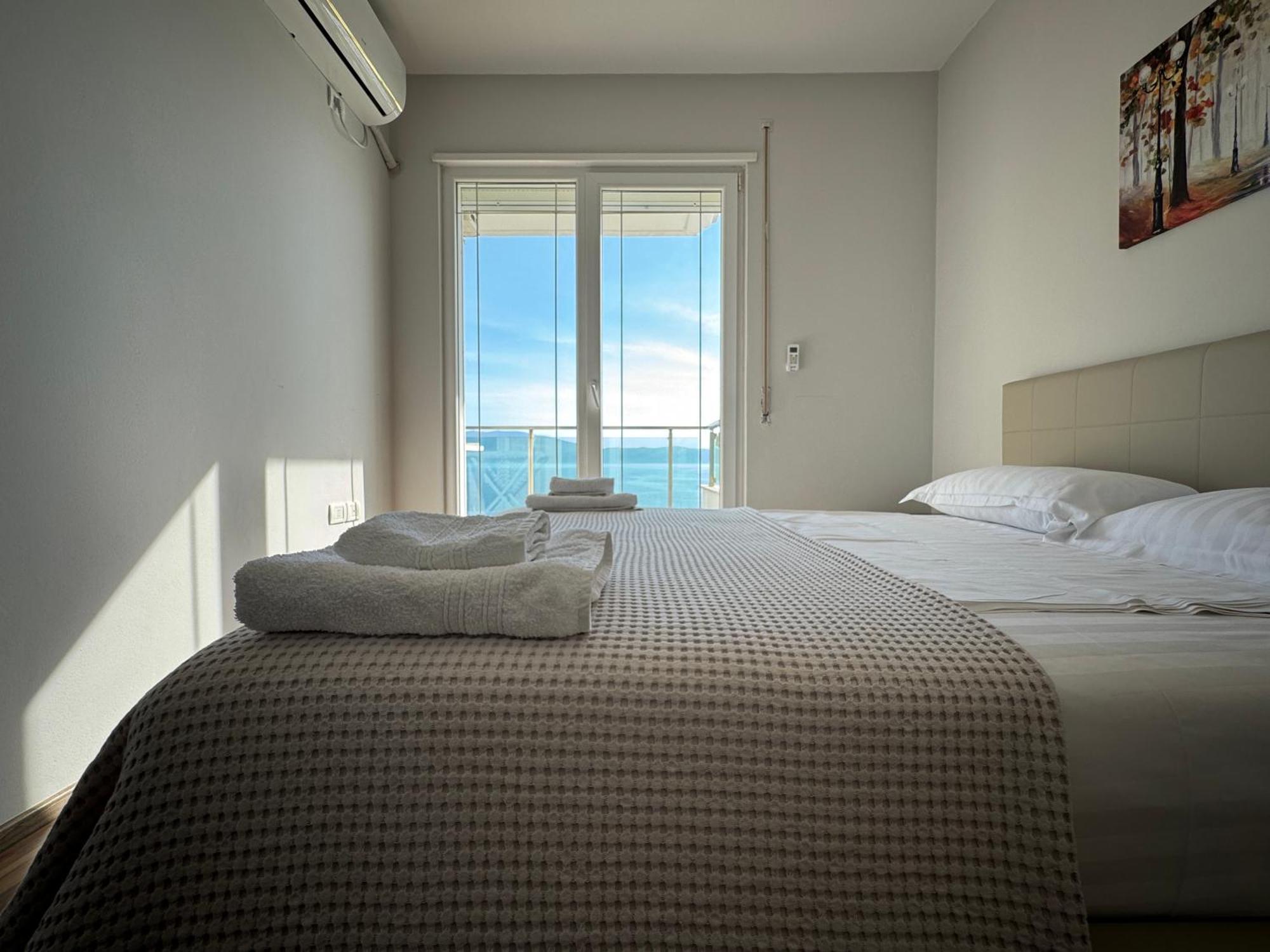 Nuna Hotel & Apartments Vlore Exterior photo