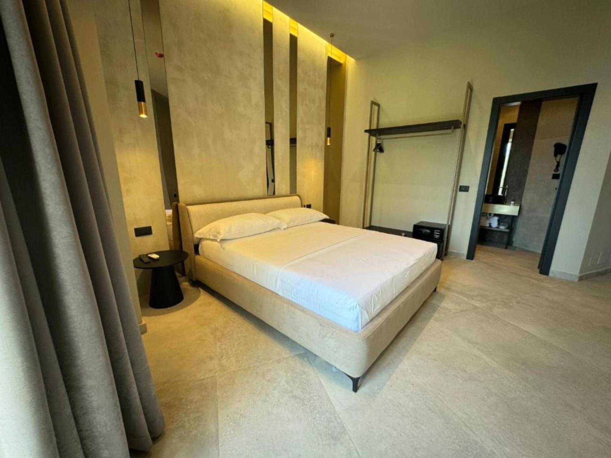Nuna Hotel & Apartments Vlore Exterior photo